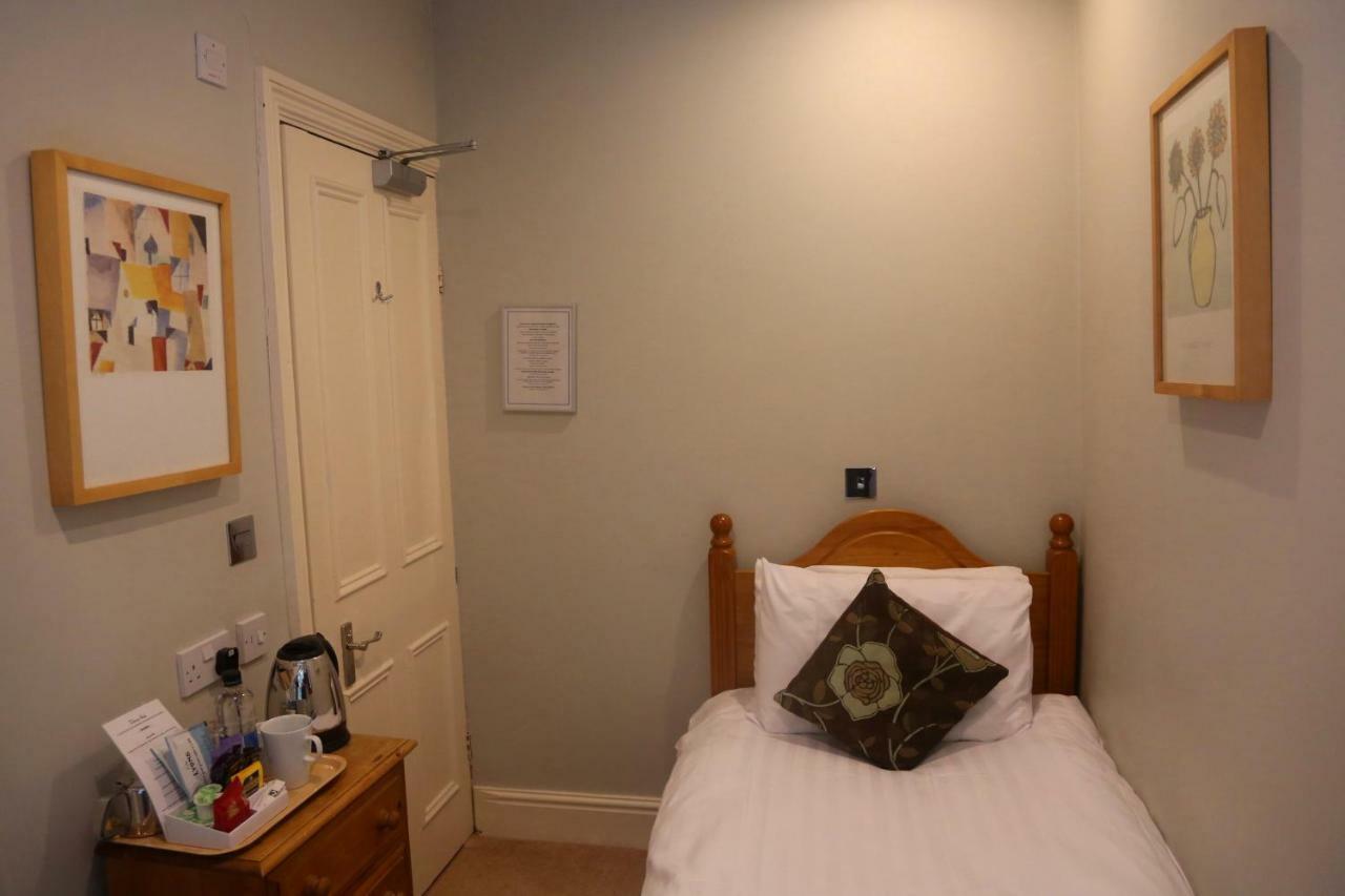 פולפרו Penryn House Hotel מראה חיצוני תמונה